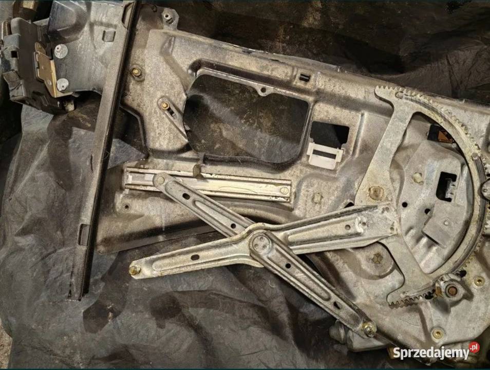 Mechanizm szyby zamek drzwi prawy tył BMW e32 Mechanizmy opuszczania szyb Żory