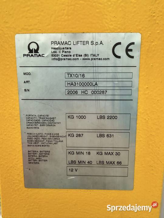 Wózek paletowy z masztem ręczny Pramac paleciak