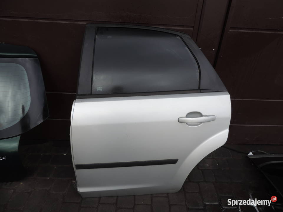 FORD FOCUS MK2 5D HB DRZWI LEWY TYŁ KOLOR O3 Nowy Sącz