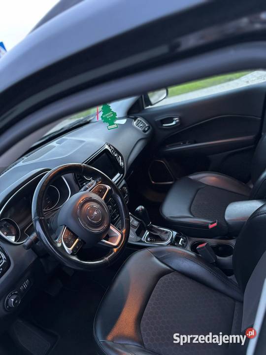 Jeep Compass 24 180 4x4 elektrycznie ustawiane fotele Samochody osobowe Turek sprzedam