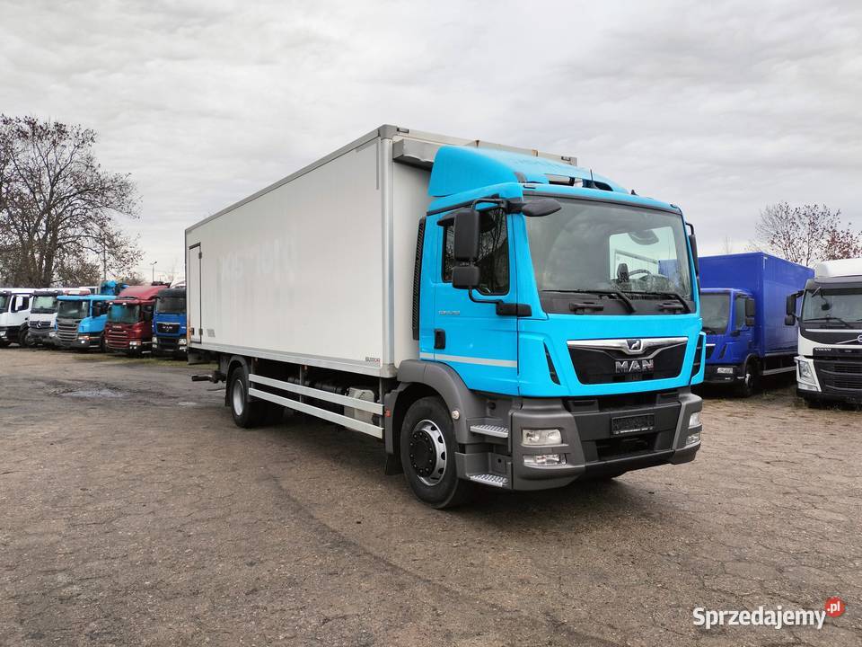 MAN TGM 15250 4x2 KONTENER IZOTERMA WINDA Częstochowa sprzedam