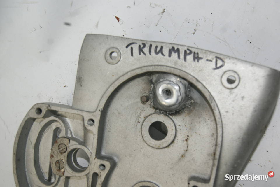TRIUMPH D 200 DEKIEL SILNIKA SILNIK