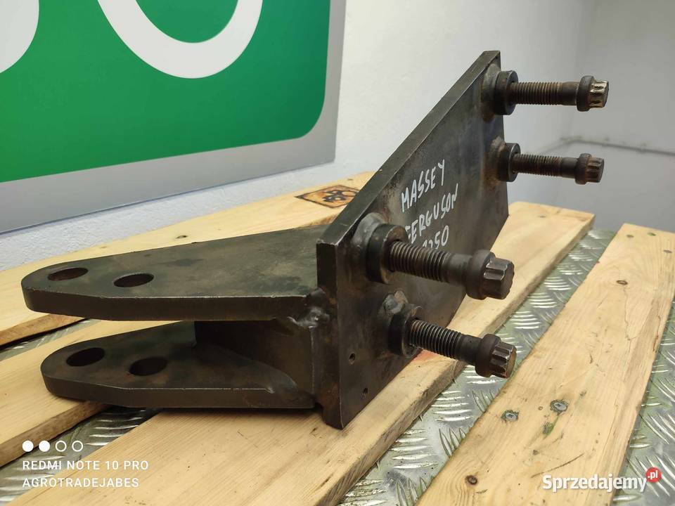 Ucho odciągu ramienia Massey Ferguson 8250 Wilkowo