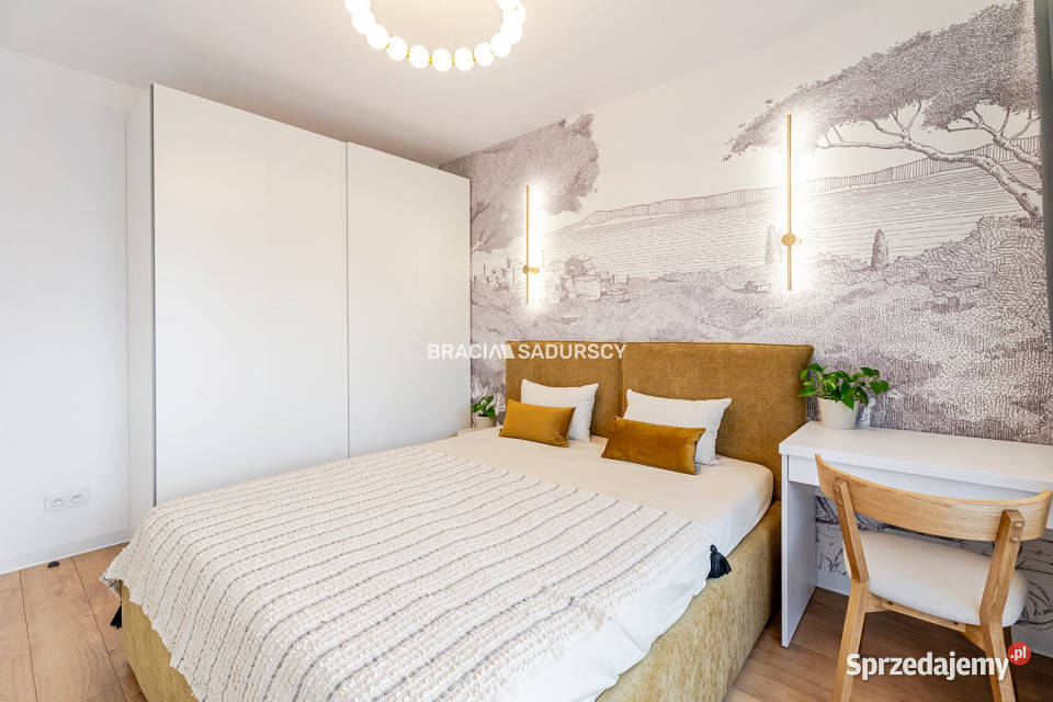 Mieszkanie na sprzedaż 372m2 2 pokoje Kraków