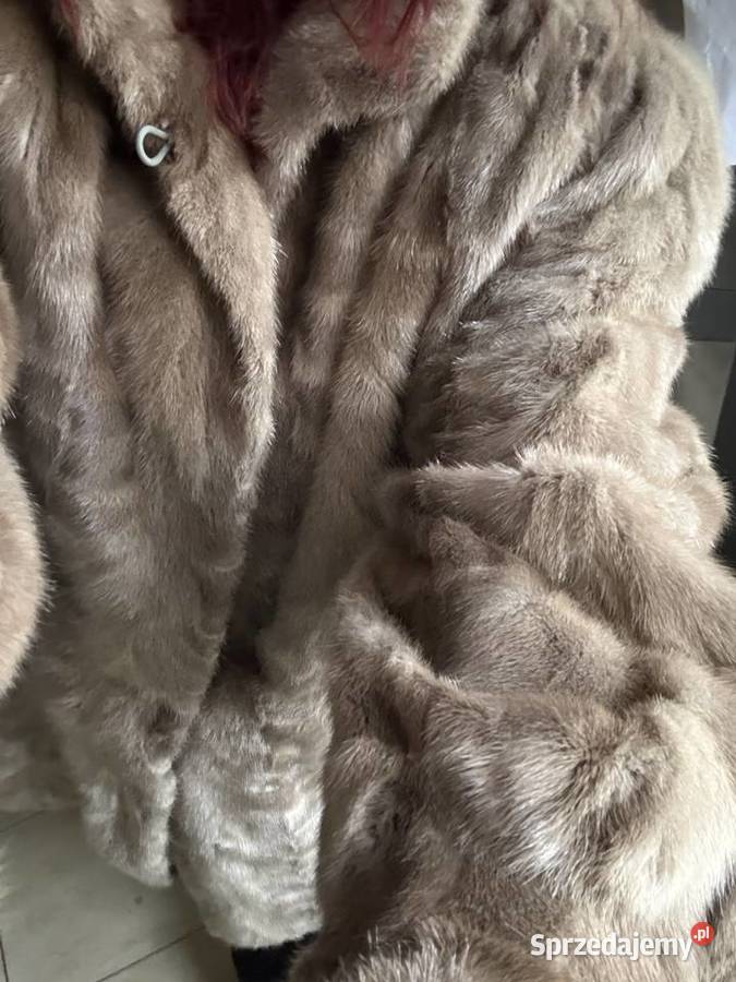 Futro z Norek Beżowe Kurtki i płaszcze Rewal