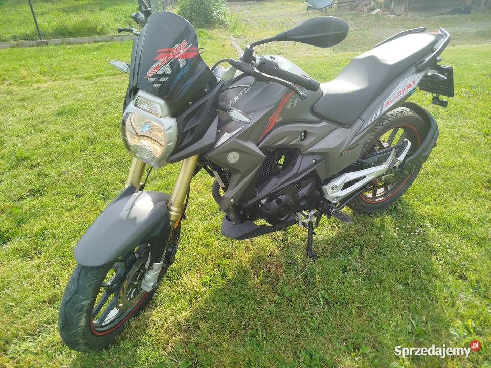 Barton 125 czterosuwowy Blizne