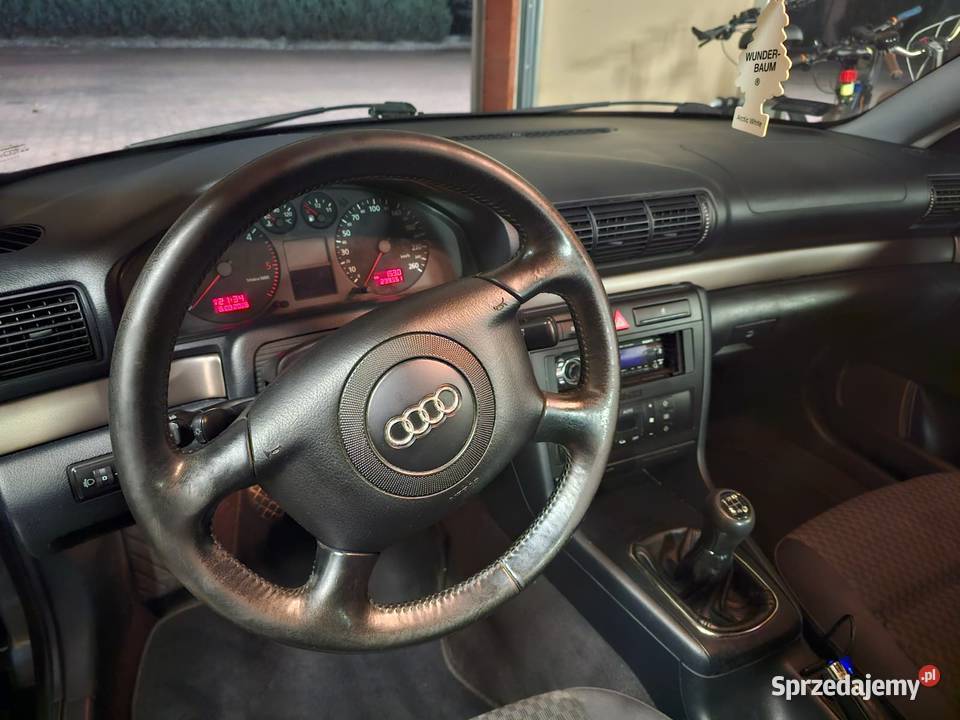 Audi A4 B5 19 TDI 90 garażowany 5L100 opłaty na 90KM sprzedam