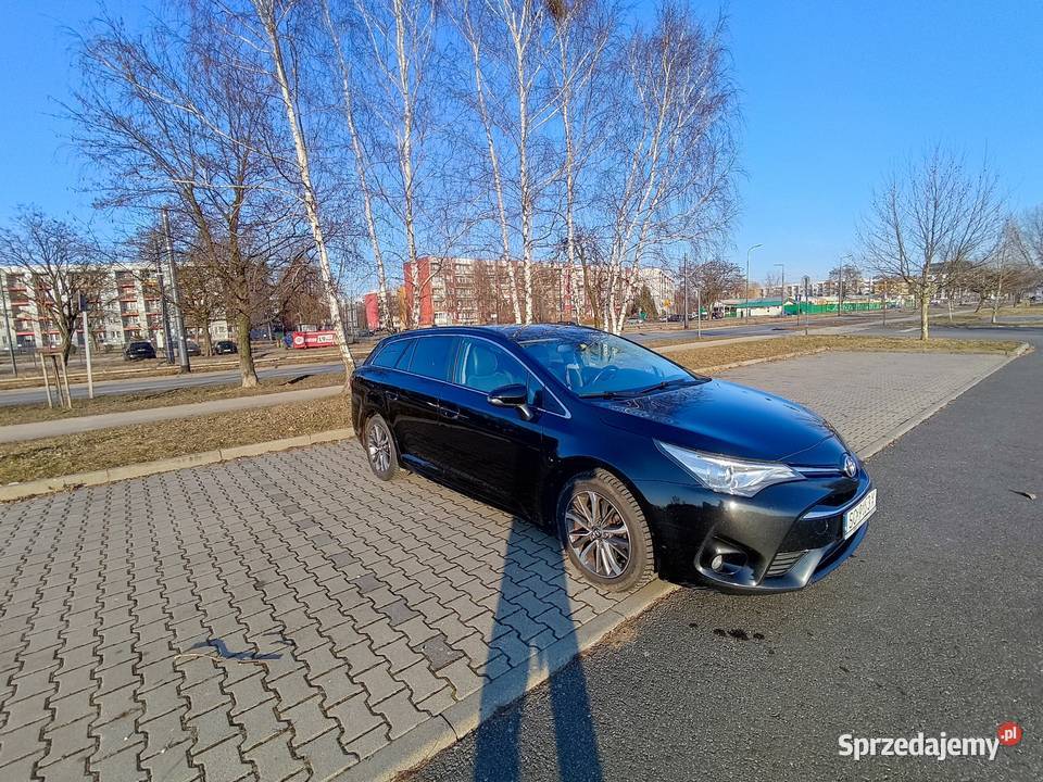 Toyota Avensis T27 20D 143 Kombi Sosnowiec