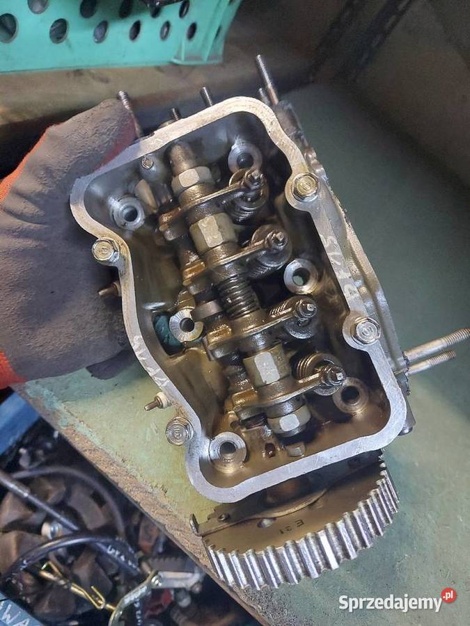 Honda BF 15 głowica wałek rozrządu koło pasowe Części i akcesoria motocyklowe Jelenia Góra sprzedam