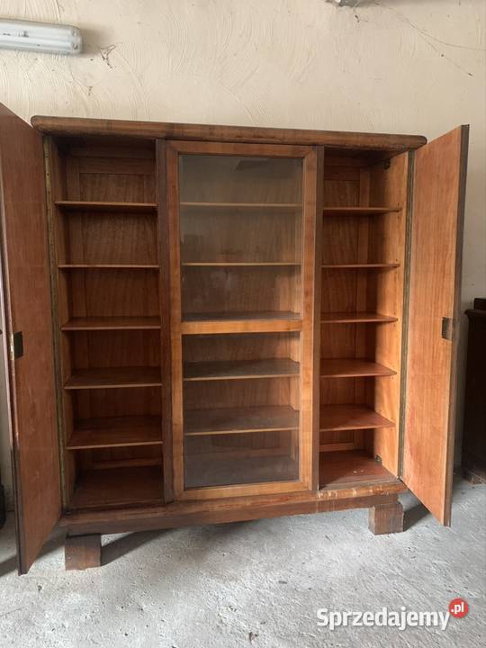 Biblioteczka witryna art deco dolnośląskie Kostomłoty