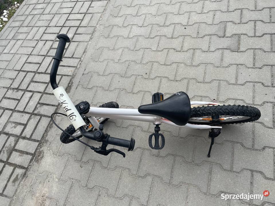 Różowobiały rower 16 kółka wspomagające nóżka Kraków sprzedam