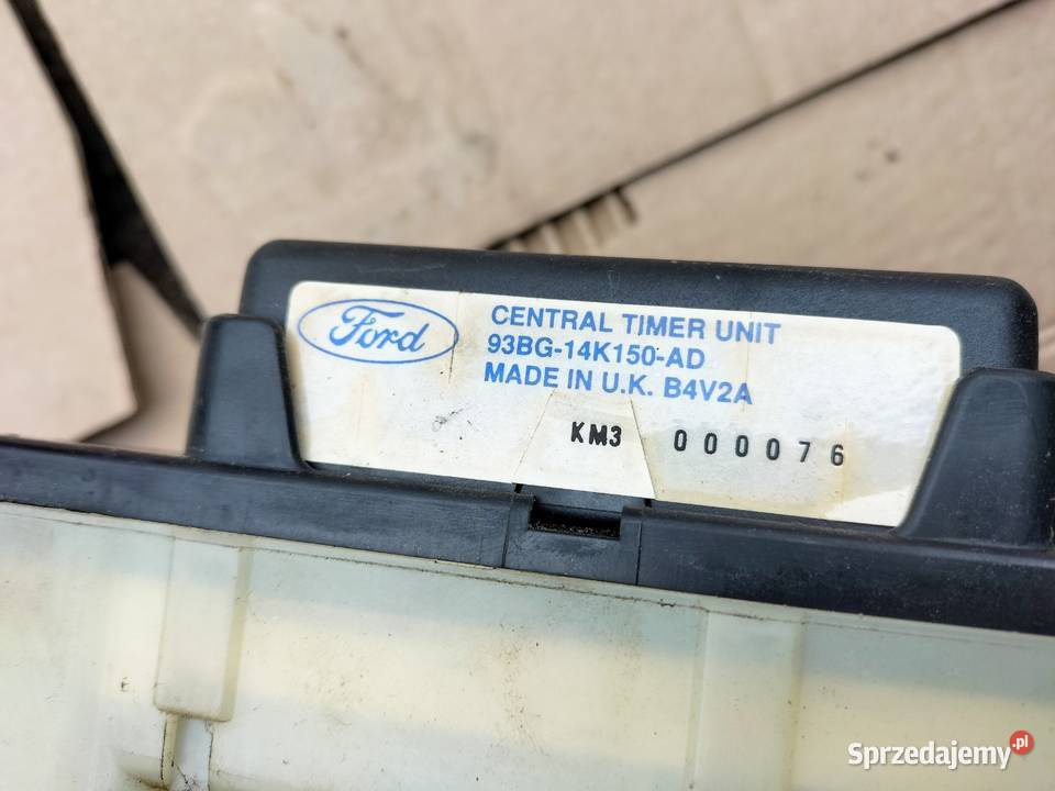 FORD MONDEO MK1 MK2 SKRZYNKA BEZPIECZNIKÓW