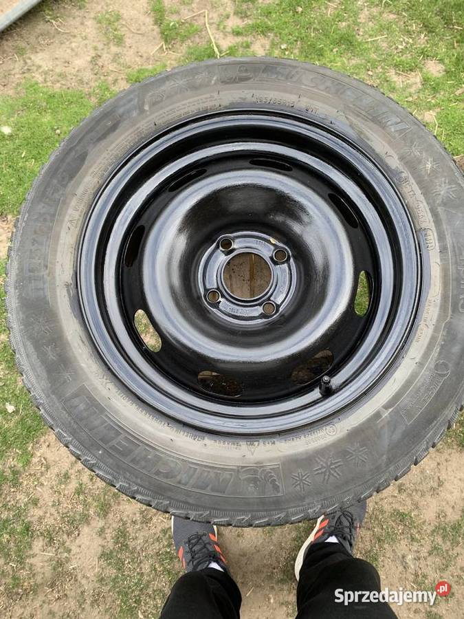 Koła z oponami zimowymi Michelin rozmiar 15 sprzedam