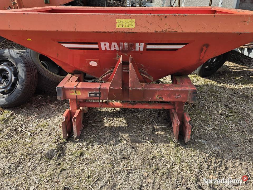 Rozsiewacz rauch zsb 900 Burzenin