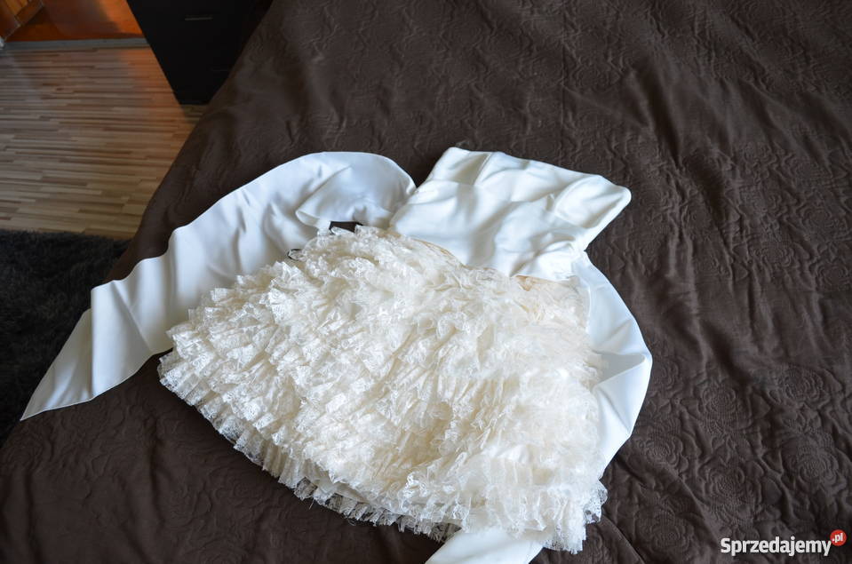 Sukienka Panny Młodej ślub poprawiny Zasole