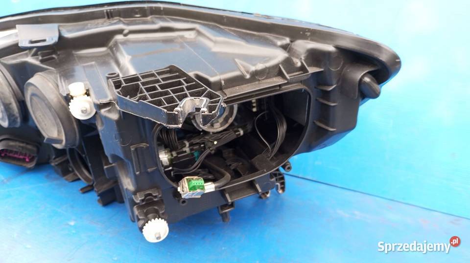 Reflektor Przód strona prawa Audi A6 Allroad C7 Lampy przednie Nowy Tomyśl