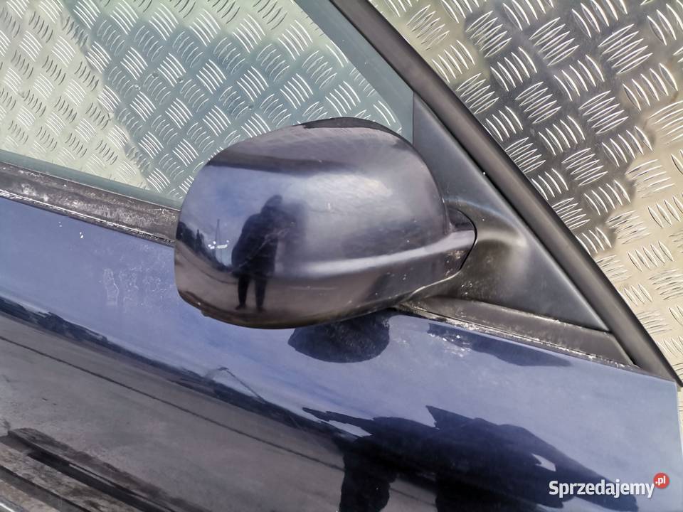 Drzwi Prawy Przód Volkswagen Passat B5 osobowe Pogorzelec