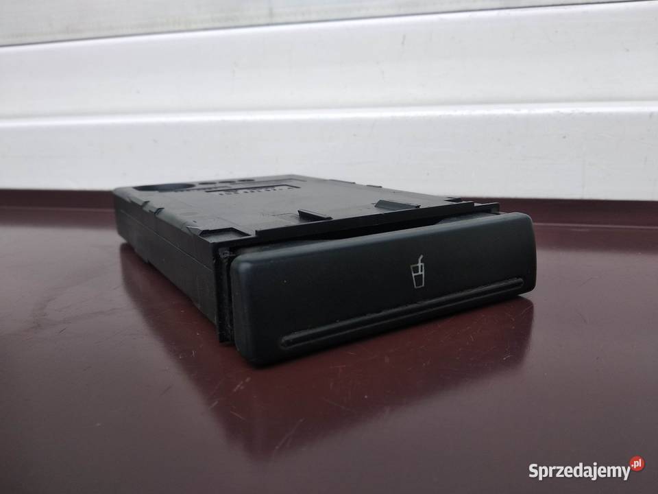 Audi A4 B5 uchwyt na kubki Cupholder 8D0862534A Sieradz