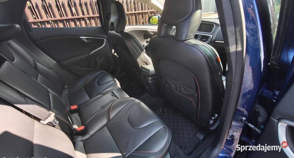 Volvo V40 Cross Country 1498cm3