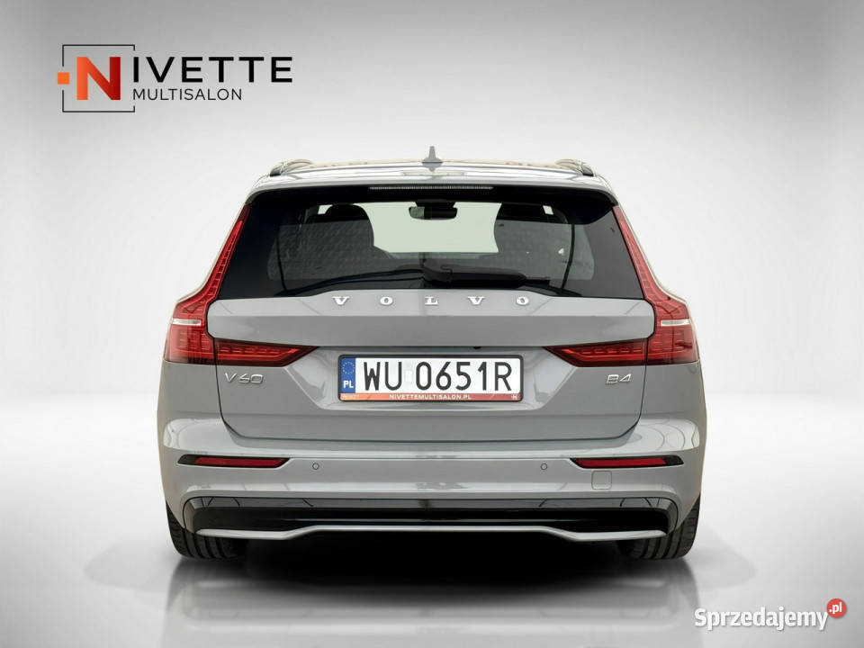 Volvo V60 20 B4 Mild Hybrid 19714 197 Plus Dark 56633km mazowieckie sprzedam