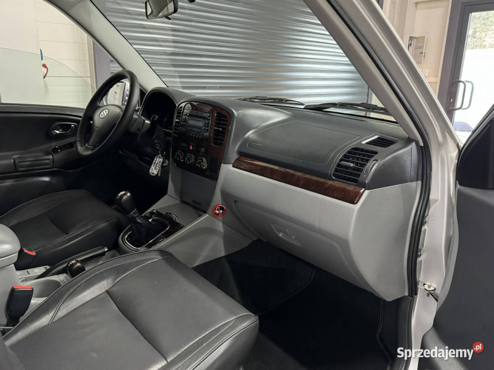 Suzuki Grand Vitara 20 16V skóry full idealna relingi dachowe Chechło