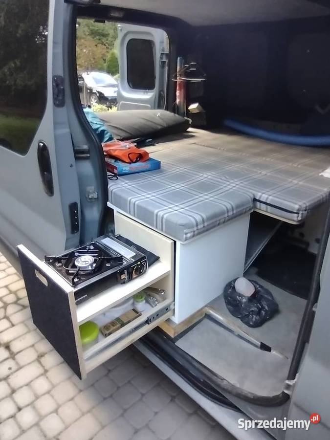 Zabudowa kampingowa trafic vivaro Pozostałe Pozostałe mazowieckie sprzedam
