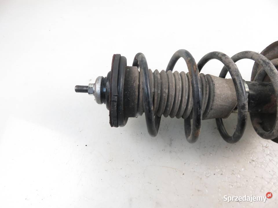 MCPERSON PRAWY PRZEDNI TOYOTA YARIS II 14 D4D