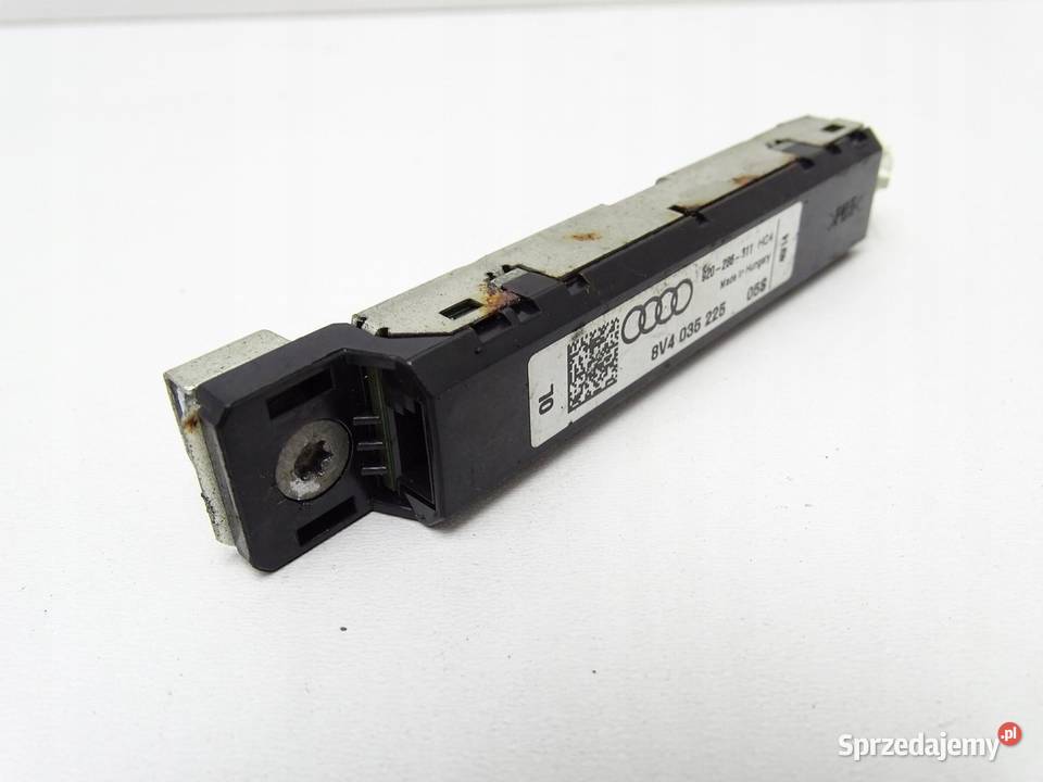 WZMACNIACZ ANTENY ANTENOWY AUDI A3 8V 8V4035225 osobowe