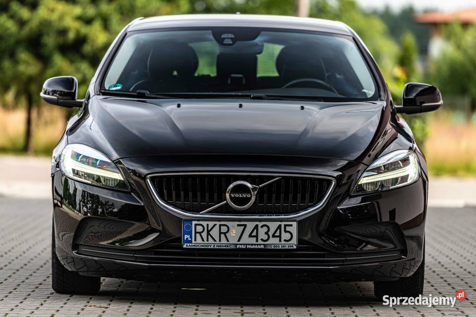 VOLVO V40 120KM Zalesie