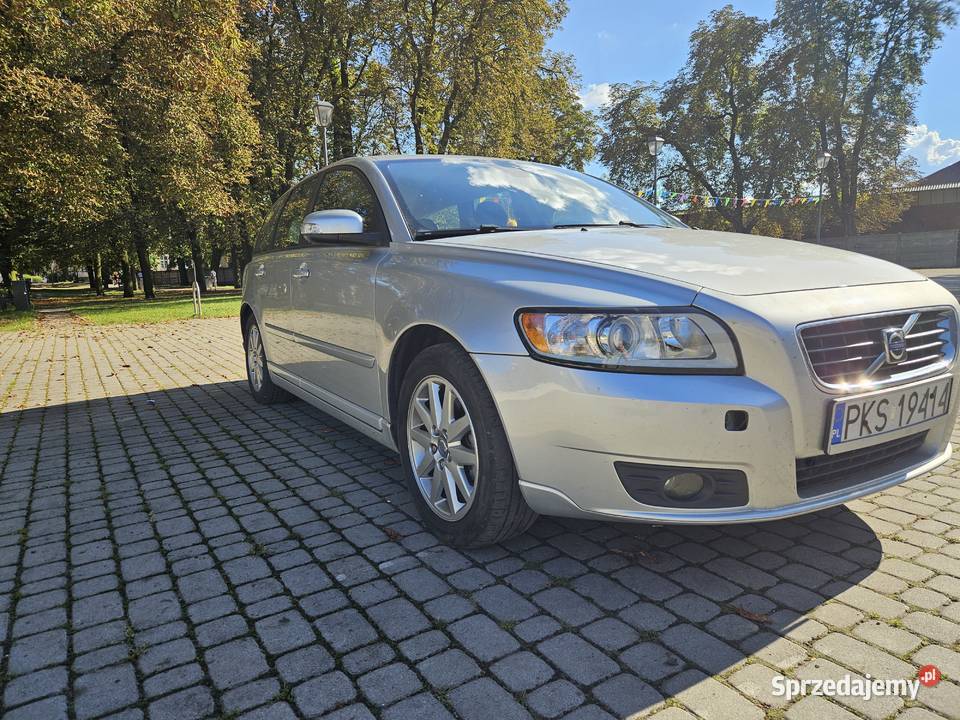 Sprzedam VOLVO V50 18 benzynagaz 2008