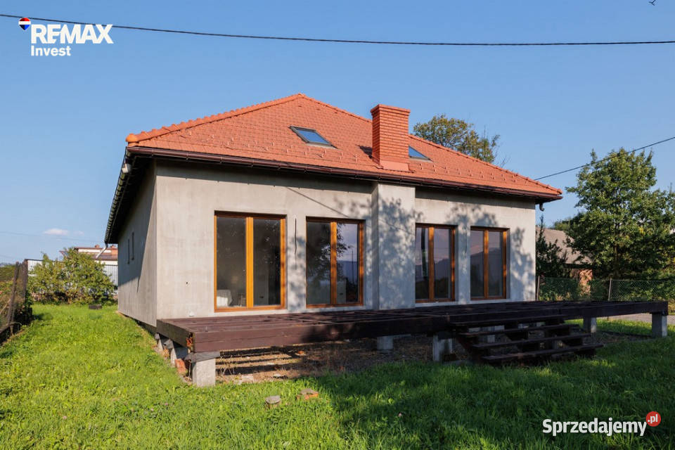 Dom z poddaszem użytkowym 175m2 Bulowice