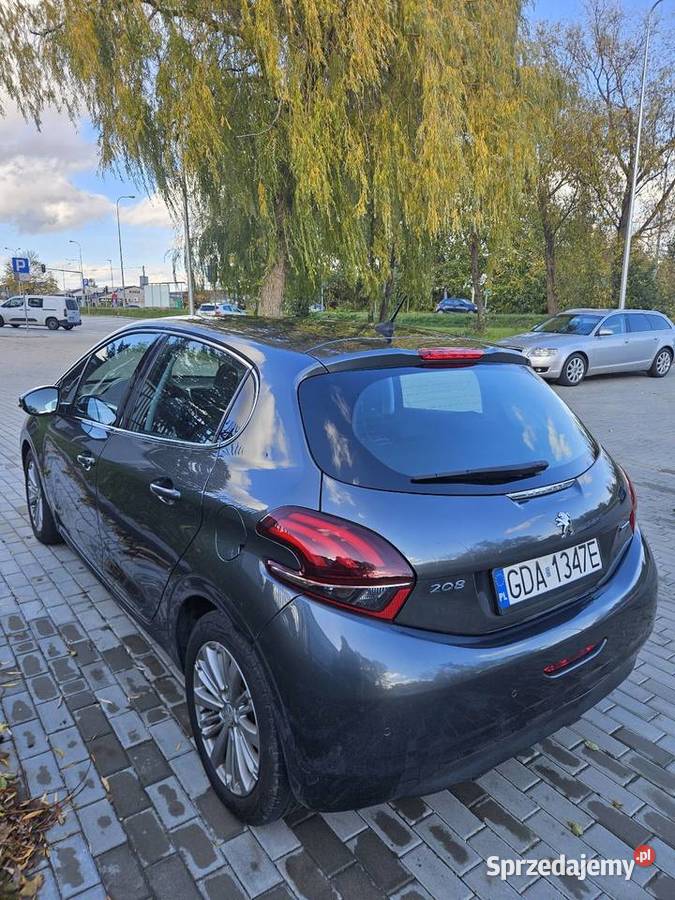 Peugeot 208 Bogate wyposażenie Niski przebieg Pruszcz Gdański