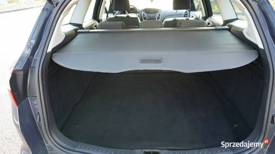 Ford Focus zarejestrowany ubezpieczony Gwarancja