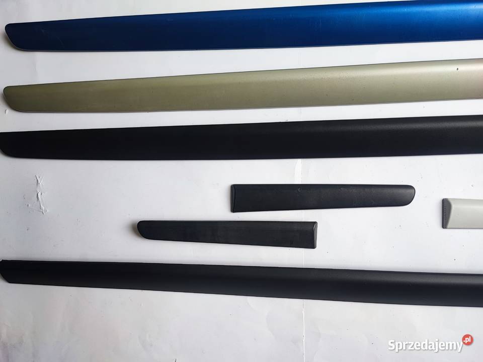 Listwa drzwi Renault Twingo 2 II listwa boczna osobowe Lipno