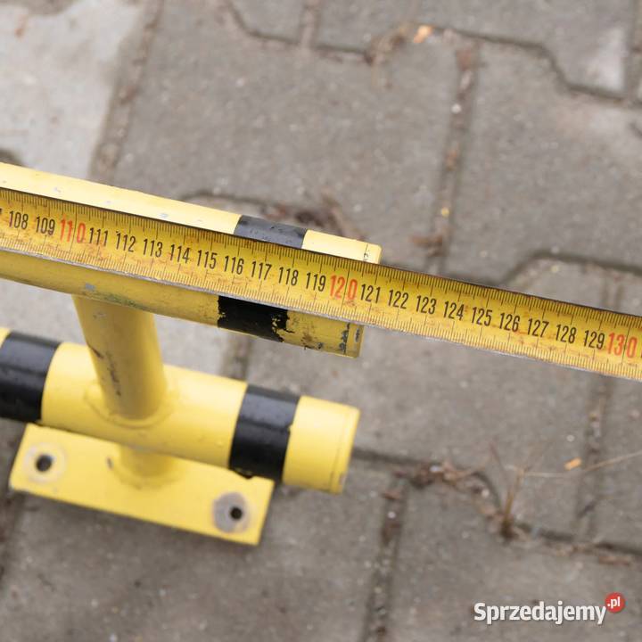 Barierka Ochronna Stalowa z Poprzeczką Odbojnica Chmielów