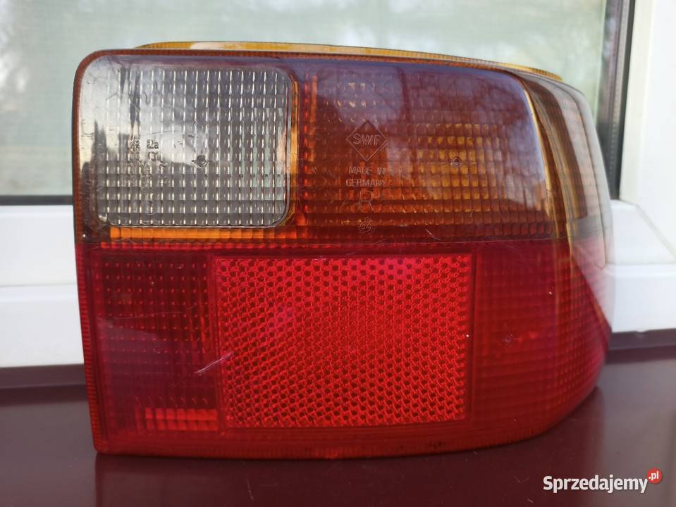 Opel Astra F hatchback lampa tył tylna prawa Lampy tylne Sieradz