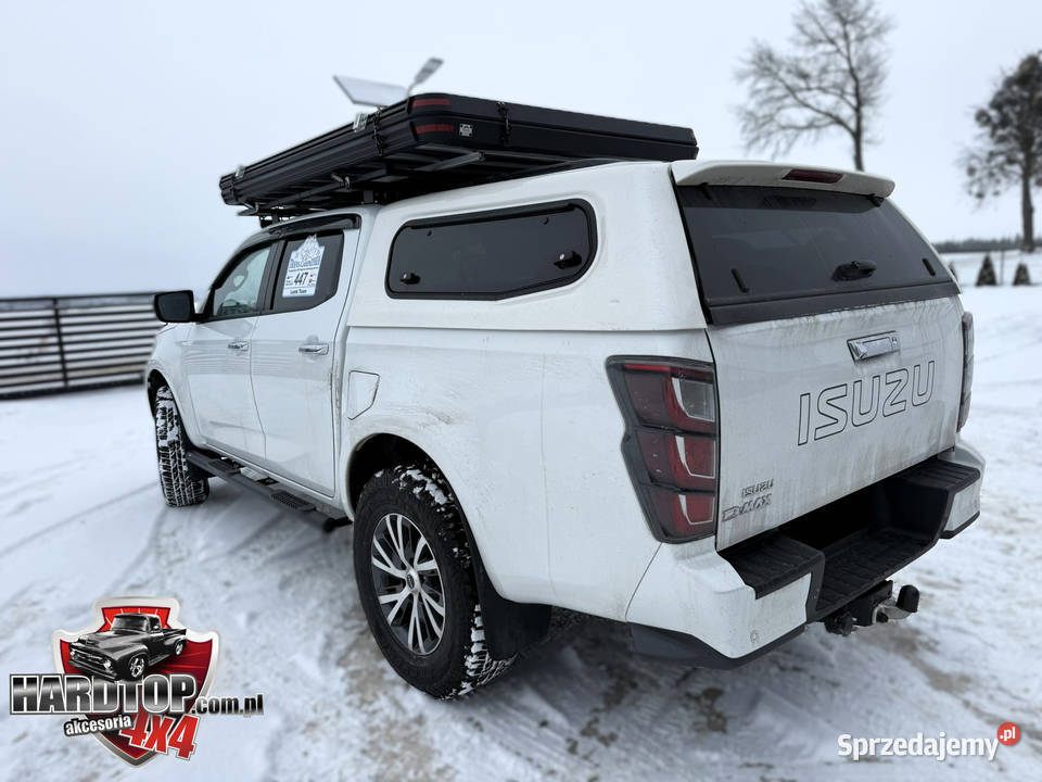 Stopnie boczne z nakładkami plastikowymi Czarne Pasłęk