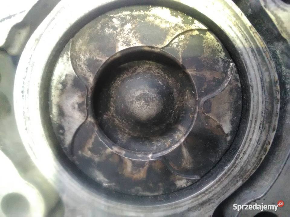 Blok silnika Toyota 20 d4d 1AD 126 tłoki Brodnica