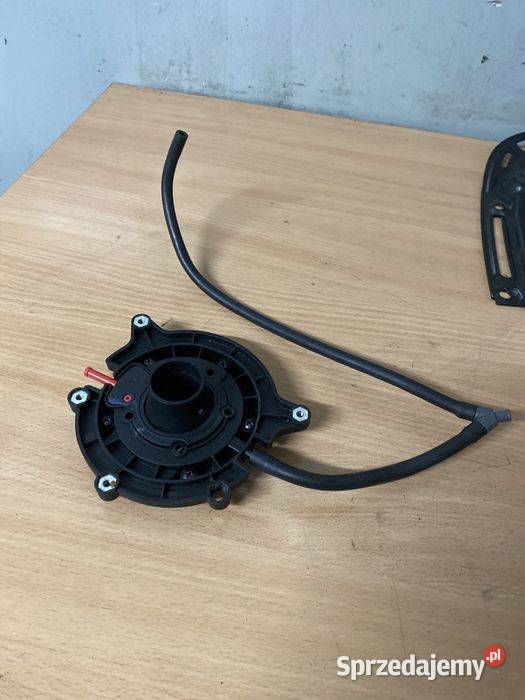 Ducati Monster 1100 Korek wlewu paliwa696797 Poznań sprzedam