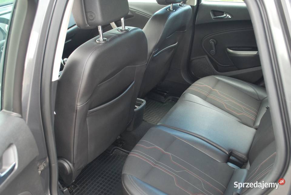 Opel Astra 14 BenzynaLPG Klima czujniki bluetooth Nowy Sącz
