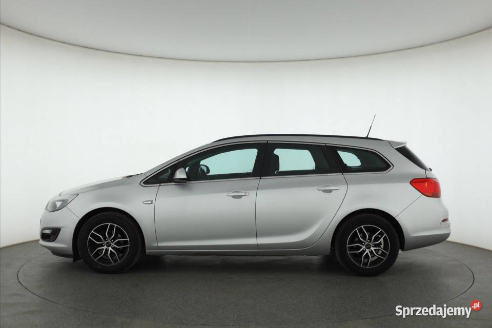 Opel Astra 14 T Kombi mazowieckie Piaseczno