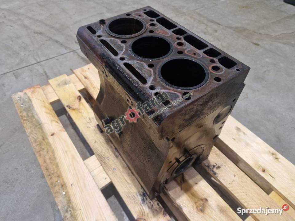Blok silnika Case 633 533 485 385 Silnik i osprzęt Byków