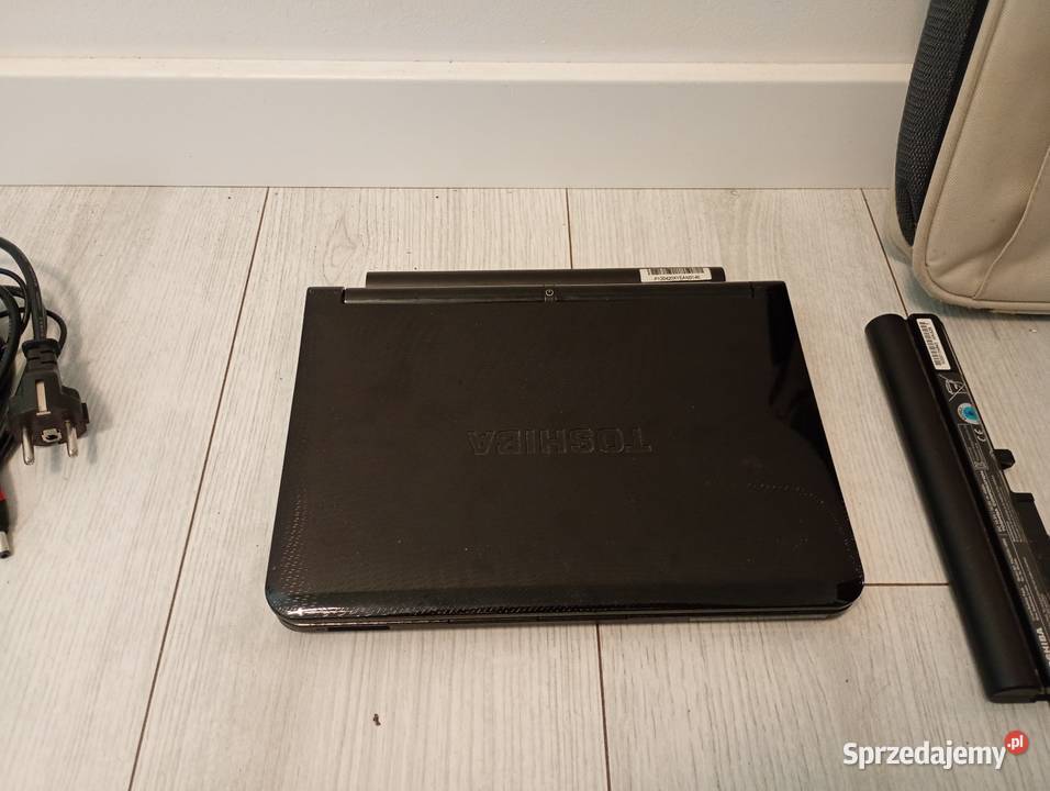 Laptop Toshiba 10 Toshiba