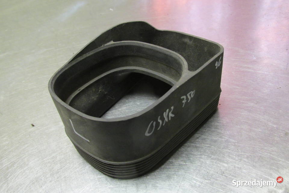 Lewa guma wlotu powietrza Suzuki GSXR 750 96r Motoryzacja Sandomierz
