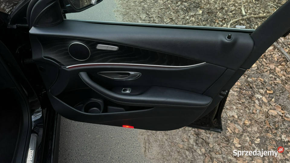 Mercedes E 220 4Matic 200 68 polski salon
