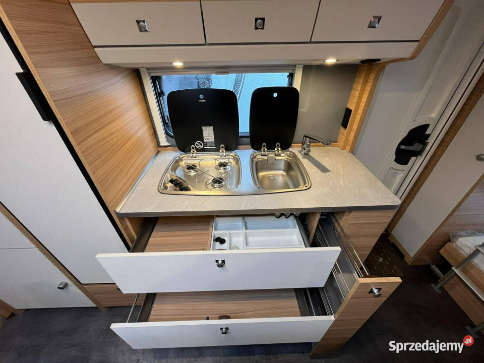 przyczepy kempingowe Dethleffs Camper 560 FMK Dethleffs Janki