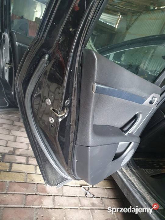 Drzwi lewe tył Peugeot 407 20B 2004rKod Gostynin