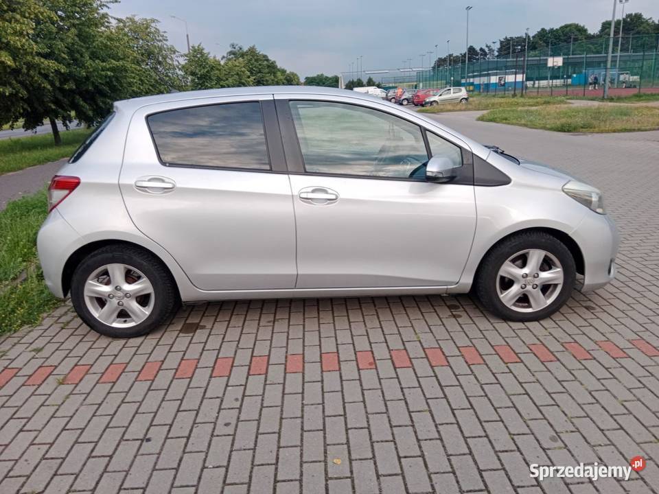 Toyota yaris 2012 Toruń sprzedam