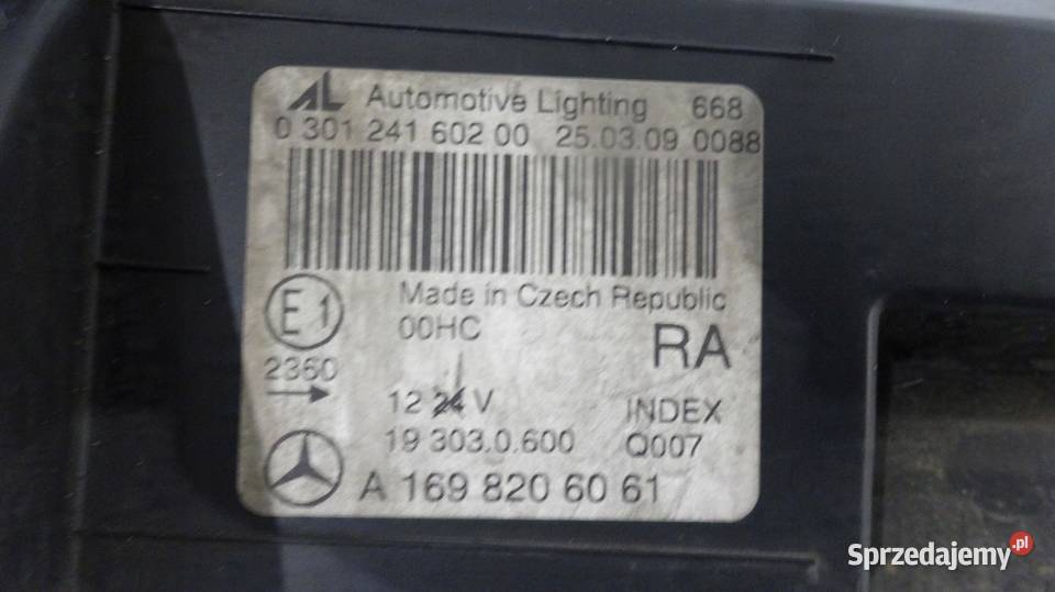 MERCEDES W169 LIFT 09r lampa prawy przód