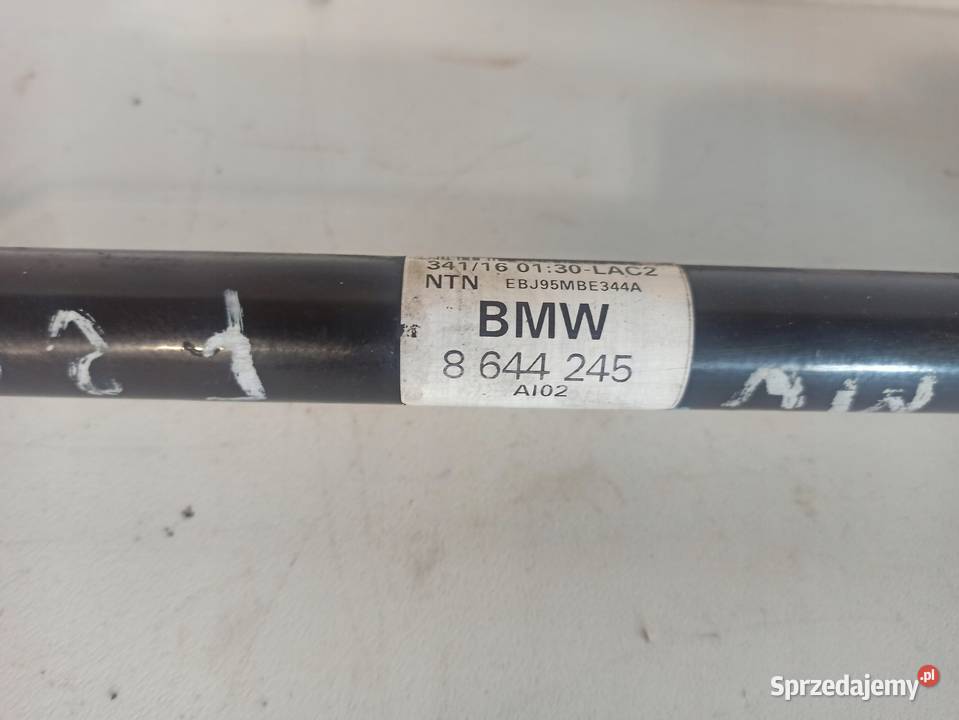 BMW F20 PÓŁOŚ LEWY TYŁ 8644245